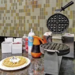 Hampton Inn & Suites Newark-Harrison-Riverwalk 