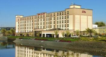 Hotel Hampton & Newark-harrison-riverwalk
